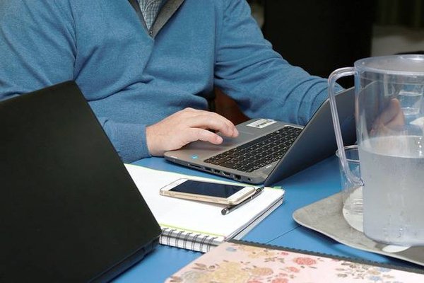 Comment optimiser son espace de travail pour un travail à distance efficace ?